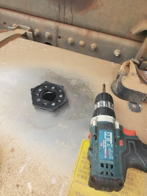Drilling a diesel tank for a fuel level sensor